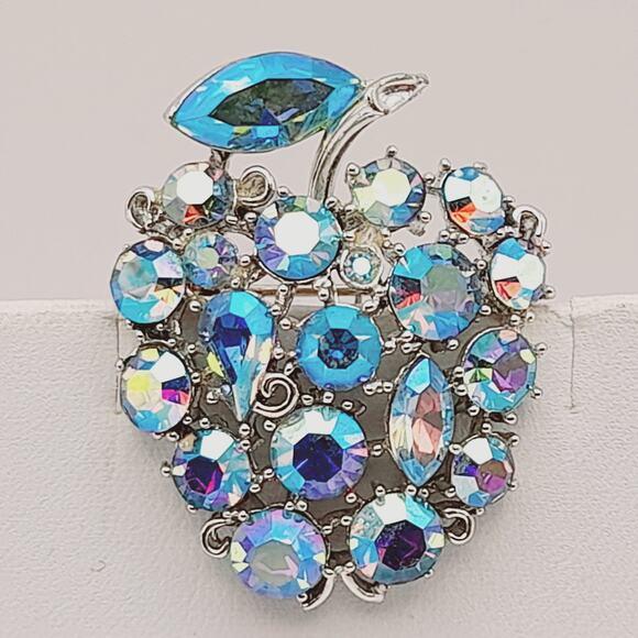 Vintage Lisner Blue Aurora Borealis Fruit Brooch - Picture 7 of 10